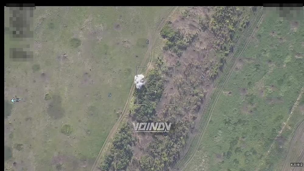 Борис Рожин: Операторы БпЛА 14 отдельной гвардейской бригады спецназа нанесли удары по позициям ВСУ, а также разведгруппам в районе Угледара