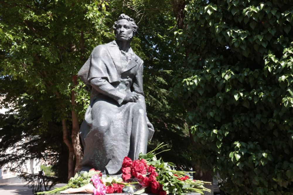 ���� ����: ������� � ����� ������ XVII ������������� ��������� �������� ������� �����