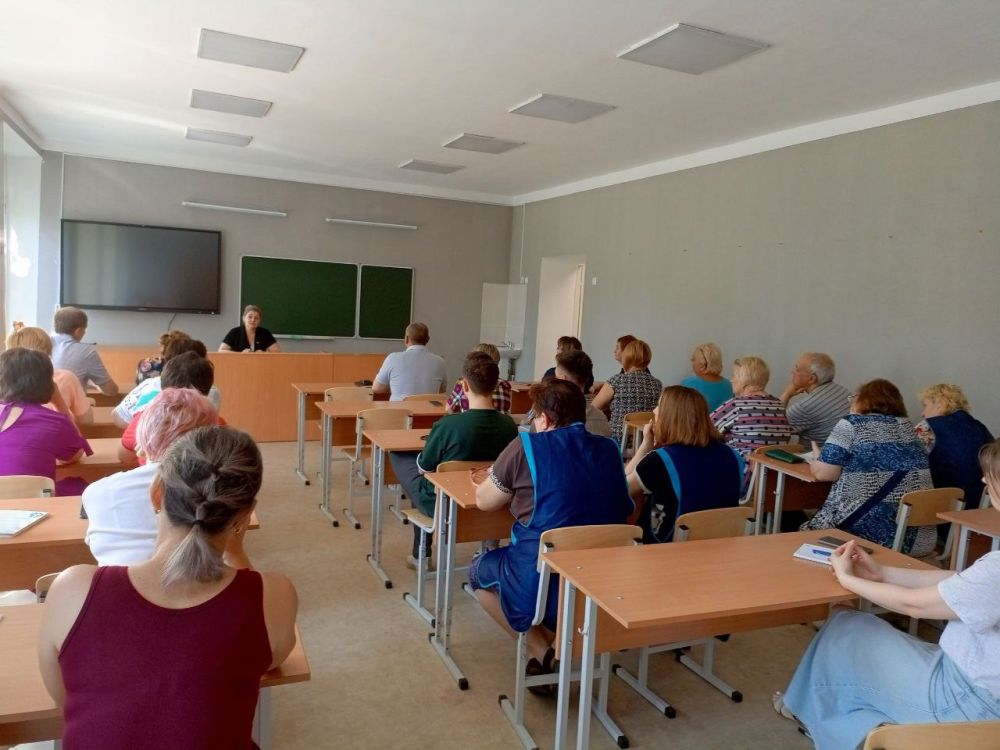 ������ �������: �������, 11 ����, ����������� ����� ������������� ���������� ������ ������� �������� ���������� ������� ������� � ���������� �� ���������������� ���������� �� ������ ��. 50 ��� ��������, 4� � ���� �������� ����� �4 �. ������