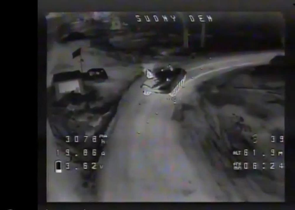 Борис Рожин: Уссурийские десантники ночью уничтожили дронами танк и БМП противника в районе Часов Яра