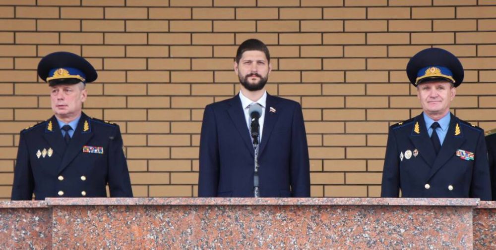 Александр Волошин: Вручили удостоверения ветерана боевых действий курсантам Голицынского погранинститута