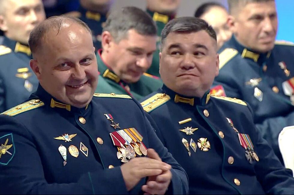 ����� 700 ���. ������� ������ � ���� ���, ������ �����