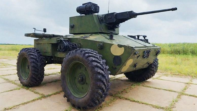 После БПЛА в зону спецоперации приходят сухопутные дроны