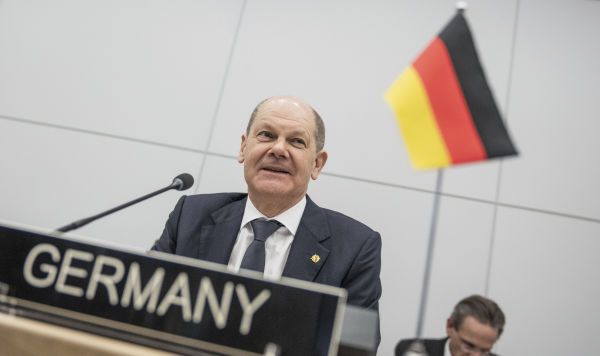 Канцлер ФРГ оценил предложения Путина по урегулированию конфликта на Украине