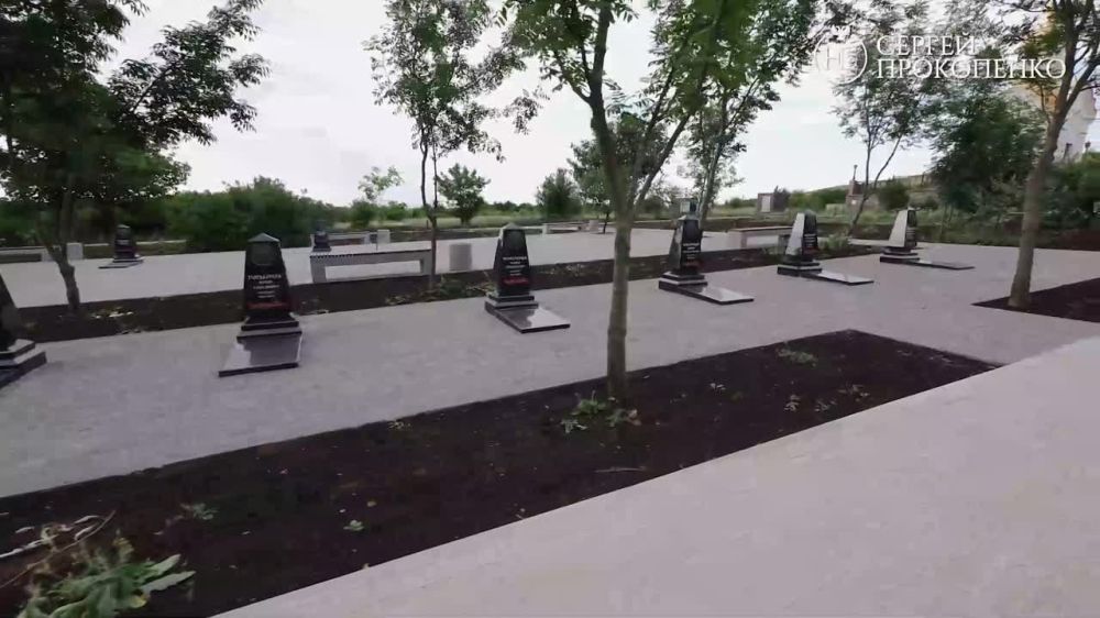 ��������� � ���������� �� ������ �����, �� ����� � ����� ������ �������� ������ � ������������� �������� ��������� ������ �� �������, �������� � ��������� �������� ����� �����������, �������� ������������ �������� �����-������