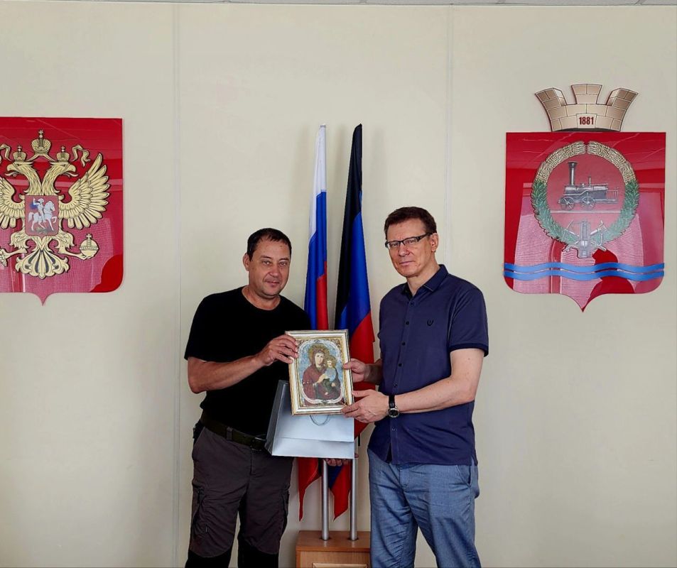 Константин Зинченко: Глава Шурышкарского района Ямала Олег Попов посетил Волновахский муниципальный округ