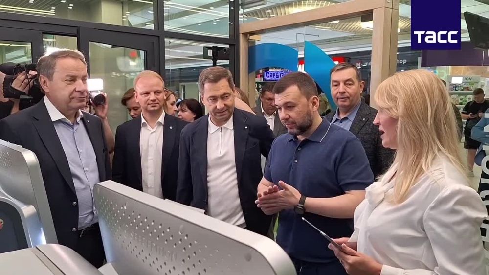 Борис Рожин: В ДНР открылось первое полноформатное отделение "Сбера"