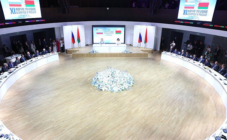 �. ���������: ��������������� �������������� � ������ �������� �����������