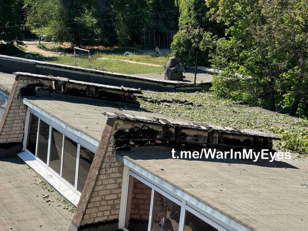 Борис Рожин: Последствия обстрела Кировского района Донецка, улица Маршала Бирюзова