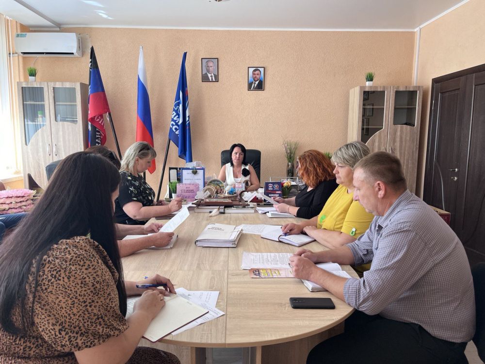 Продолжается работа по созданию краеведческого альманаха Волновахского муниципального округа