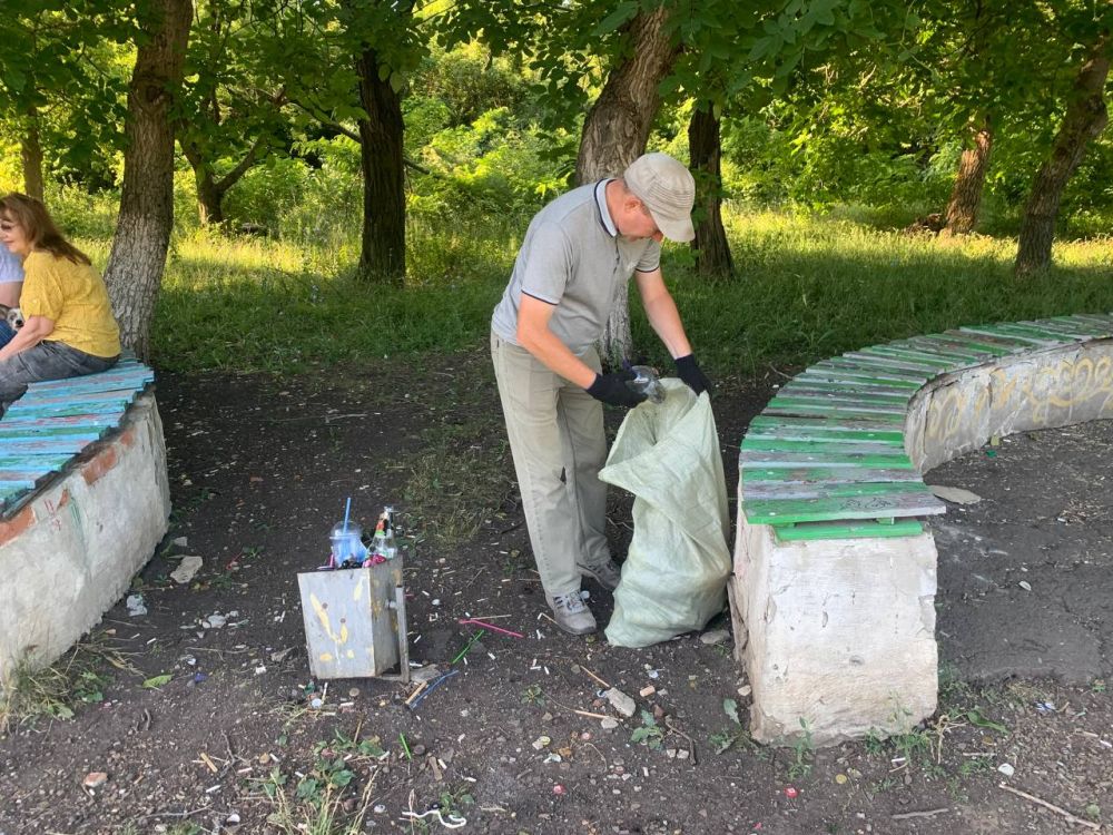 ������ �������: �������, 2 ����, ������ ��� �. ������ �������� ����������� �������� ����� �� ��������������� ���������� ������: ����� � ���� �����, ������� ����, ���� ��������� ��������� ���������, ��������� ������������� ����������, � ����� ������ ���