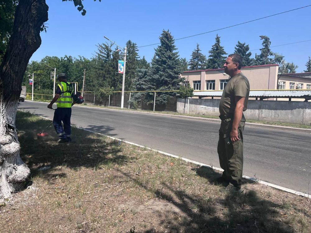 Константин Зинченко: В рамках поручения Главы ДНР Дениса Пушилина в Волновахском МО продолжаются работы по благоустройству