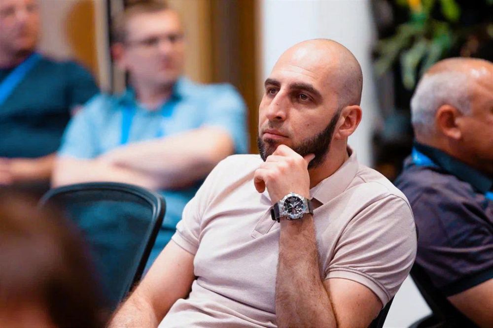 Руслан Дудников: Пройдя I модуль обучения в Президентской академии РАНХиГС в г.Москва, почерпнул для себя ряд эффективных методик и управленческих решений, которые уже пробую использовать на практике