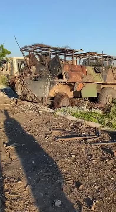 ������ �������: �������� � �.�. �������������� �� ����-�������� ����������� ���������� ���������������� VAB (4�4), ���������� �� ������� � �������� ������� ������