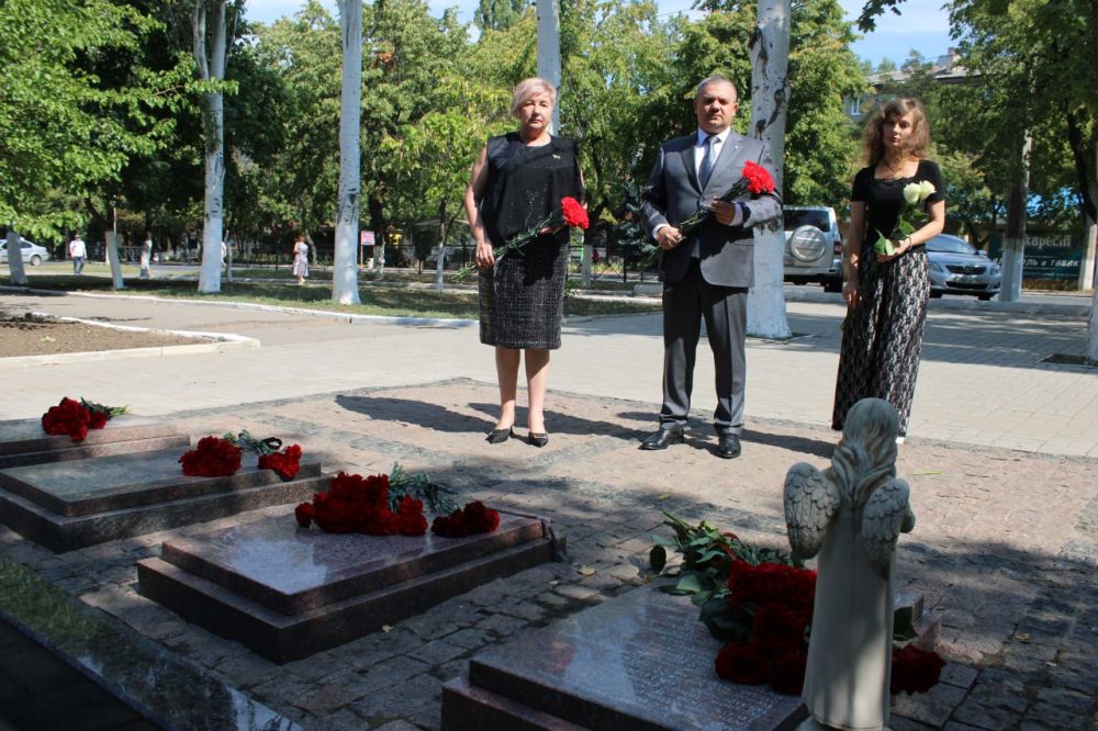 � �������� ������� ������ ������� �������� ������ ������� ������