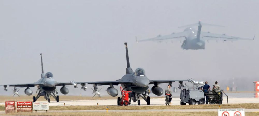 ���������� ������� ����������� F-16 ������������ ������ � � ��� ����� ��������� ��������, ���� �������� �������� ����������...