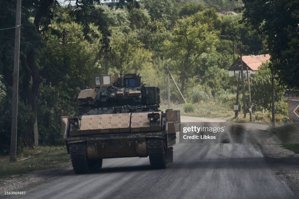 ��� M2A2 Bradley ODS-SA � �� BRAT � ������� ���, ��������������� ��� ��������, HMMWV � Iveco LMV ������������� ��� � �������