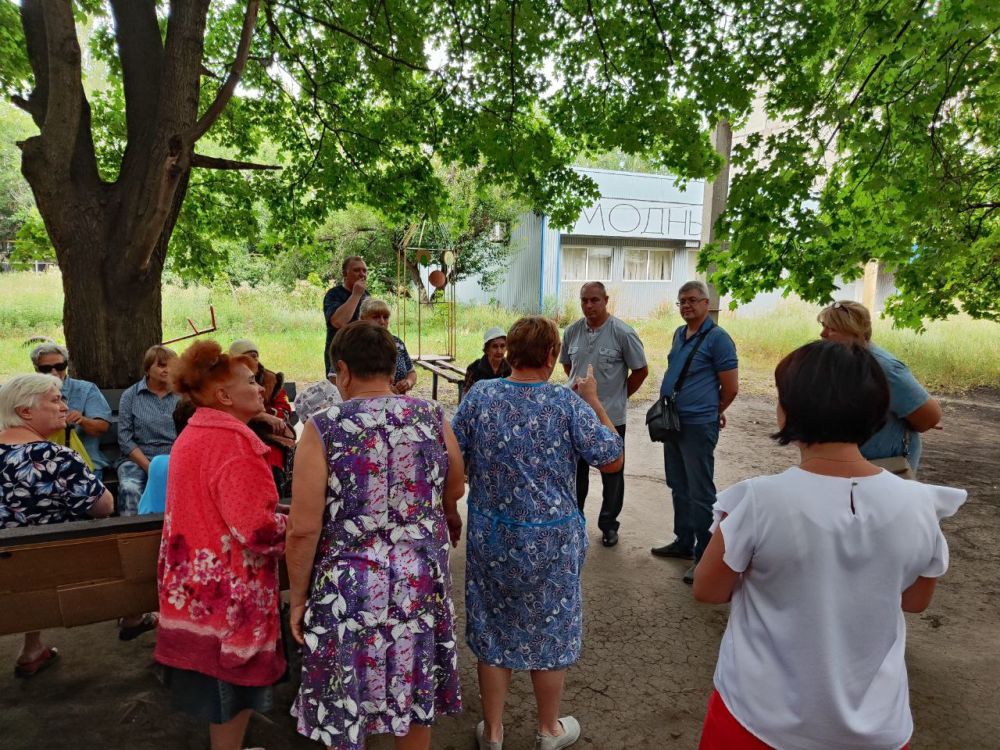 Сегодня, 6 августа, состоялась совместная встреча заместителя главы администрации городского округа Торез Александра...