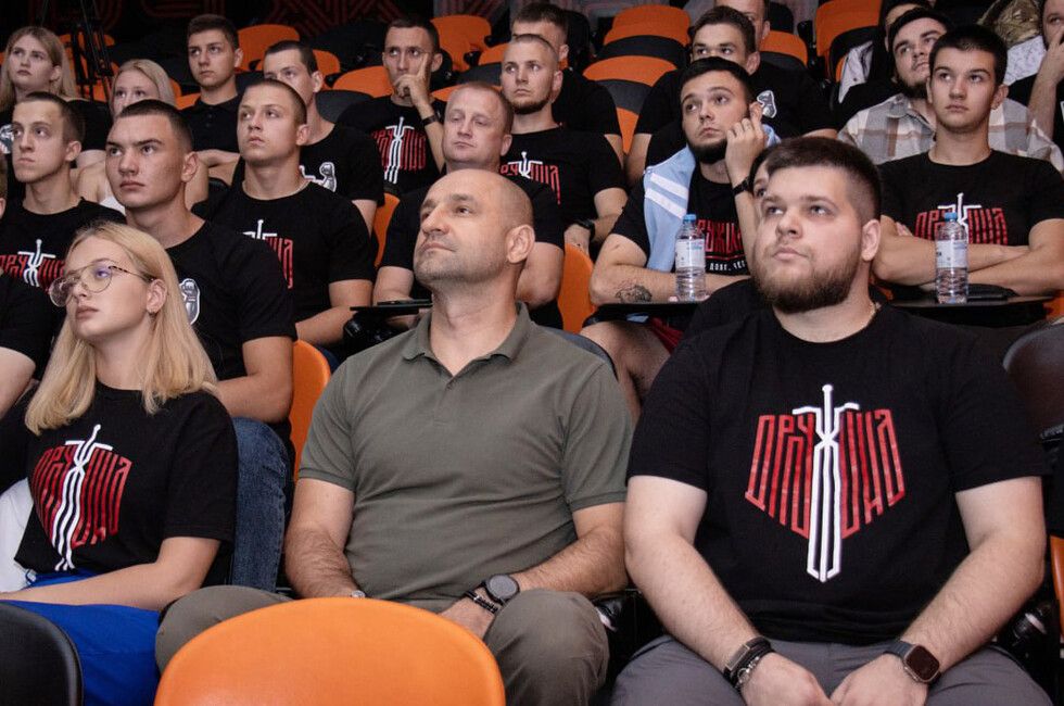 ���� ��������� ����������� � ����� ������ ���� � ��� ����������� �������