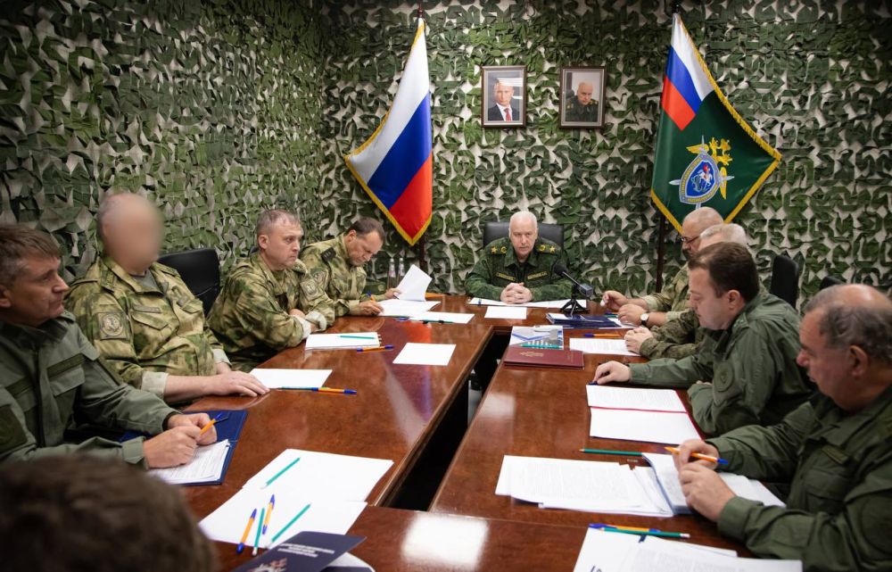 ������������ �� ������ ������ ����������� ��������� � ��������: � ���� ���� ����������� ������������� ������������, ����������� ����������� �������������� � ��������� ������� ��������� � ���������� ��������������