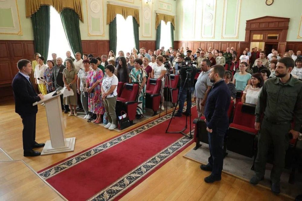 Александр Волошин: Сегодня вместе с Главой ДНР Денисом Пушилиным (@PushilinDenis) работаем на Алтае