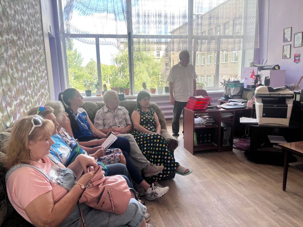 �������, 12 �������, ������������ ������ ����������-���������� ���������������� ������ �������� ���� ������ ������� � �������� ����������� ������������� ��������� ���������� ����������� �������-��������� ���������� ����� � 1 ������ ��������