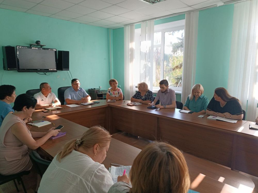 ������� �������: �������, 12 �������, ������ ����������� ��������� �� ������� �������� � �������� ������������ ����� � ������������� ����������� ������������� ������������� ������