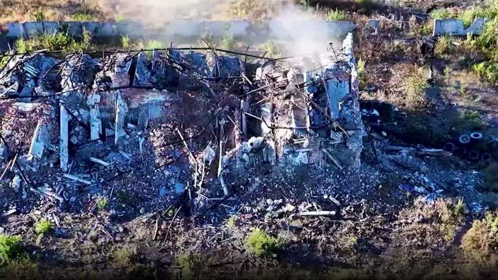 "ПЯТНАШКА НЕ ВОЮЕТ". После запуска первой космической программы ВСУ, знатно прогулялись по авдеевской промке и...