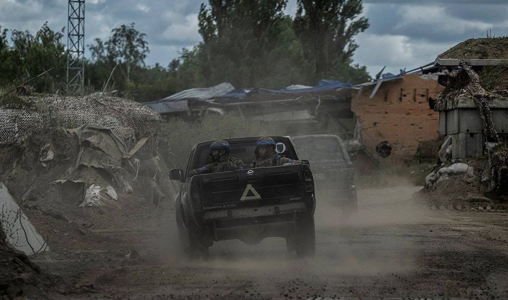 Борис Рожин: ВСУ перебросили на Курское направление часть 95-ой десантно-штурмовой бригады, чьи основные подразделения сейчас обороняют Торецк