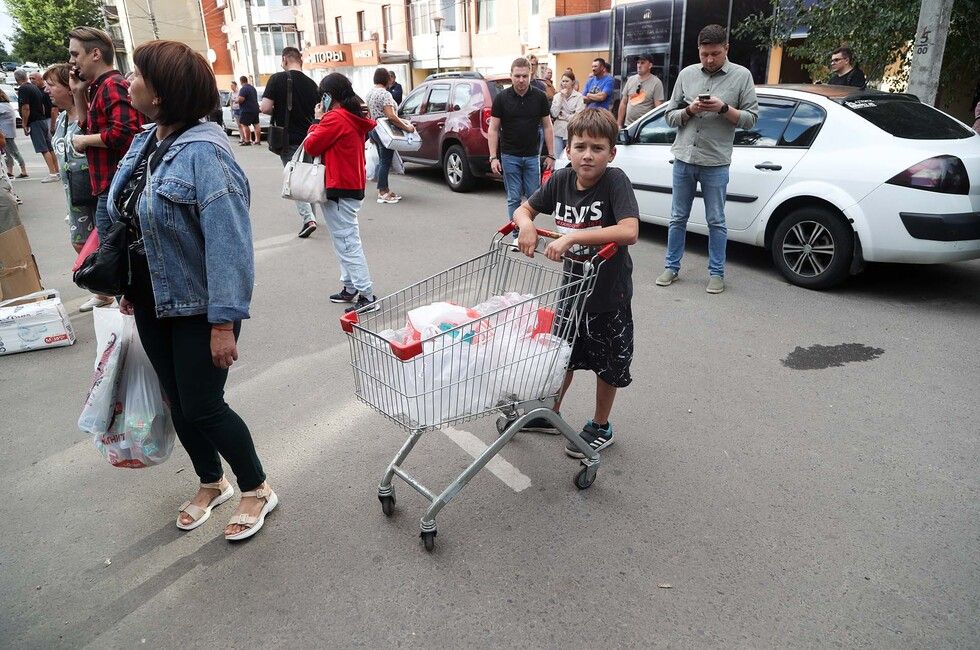 Россияне показали единство в помощи жителям Курской области