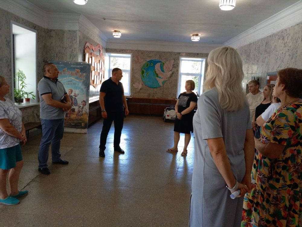 Сергей Ермаков: 20 августа провел встречу со снежнянцами на улице Ленина