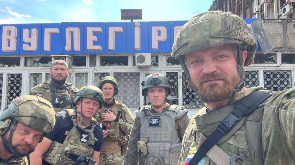 С Евгением Евгеньевичем знаком уже много лет, еще с Сирии