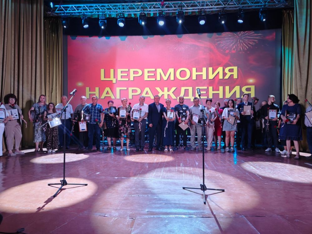 Сергей Ермаков: 23 августа в «ЦКС «Снежинка» состоялся праздничный концерт «240 славных лет», посвящённый Дню города и Дню шахтёра