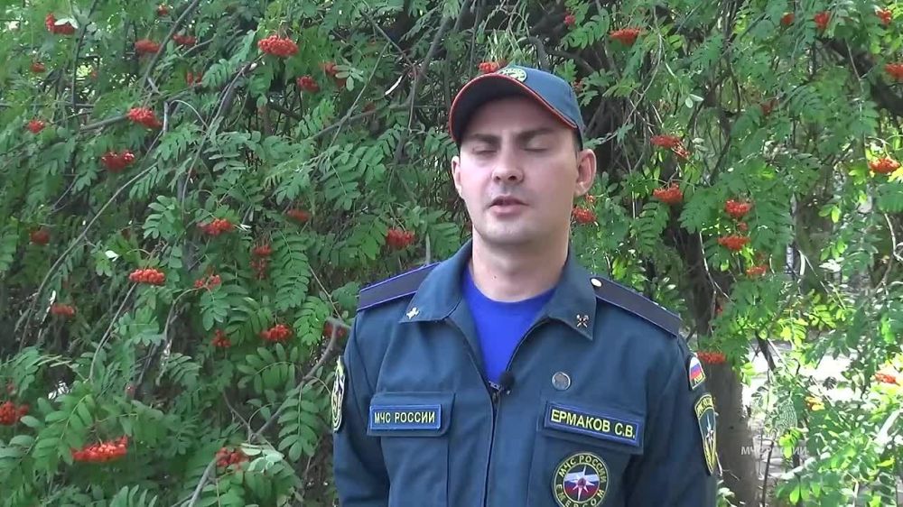 #ИМЕНА_ГЕРОЕВ_МЧС. Сергей Ермаков - респираторщик 1-го взвода оперативной службы ФГКУ «ВГСЧ ДНР» МЧС России