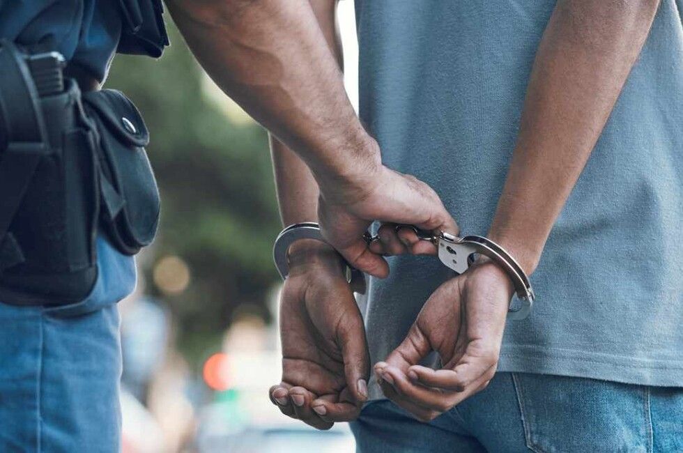 ����� ������ � ������ � �������, �� ������ ������������ �������� � ������� �� ������ ������