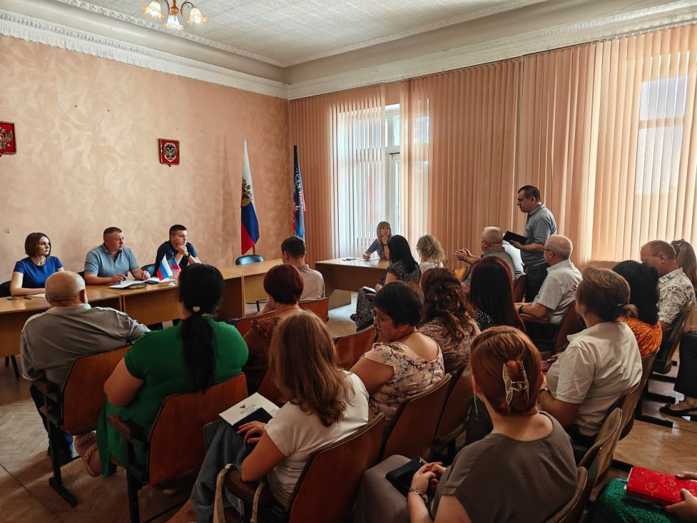 Сергей Ермаков: 26 августа провел малое аппаратное совещание с начальниками отделов и структурных подразделений