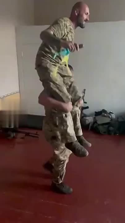 ���� �������: �������� ������ �������������, ������� �������� �1 ��������� � ����� �� ����������� ���� ���������� (���, ������) � ������������ � ����� ���������� ���������� ���