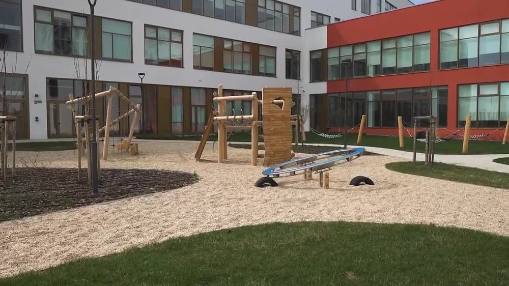 ����������� ������������ ������������� �� ����� ��������� ��������� �����, ��������� � �������� � ����� ������� �����: