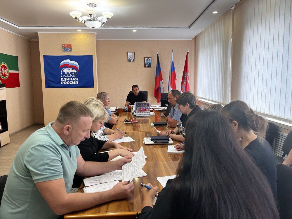 Константин Зинченко: Комиссия по выявлению и демонтажу временных объектов, расположенных на территории Волновахи продолжает свою работу