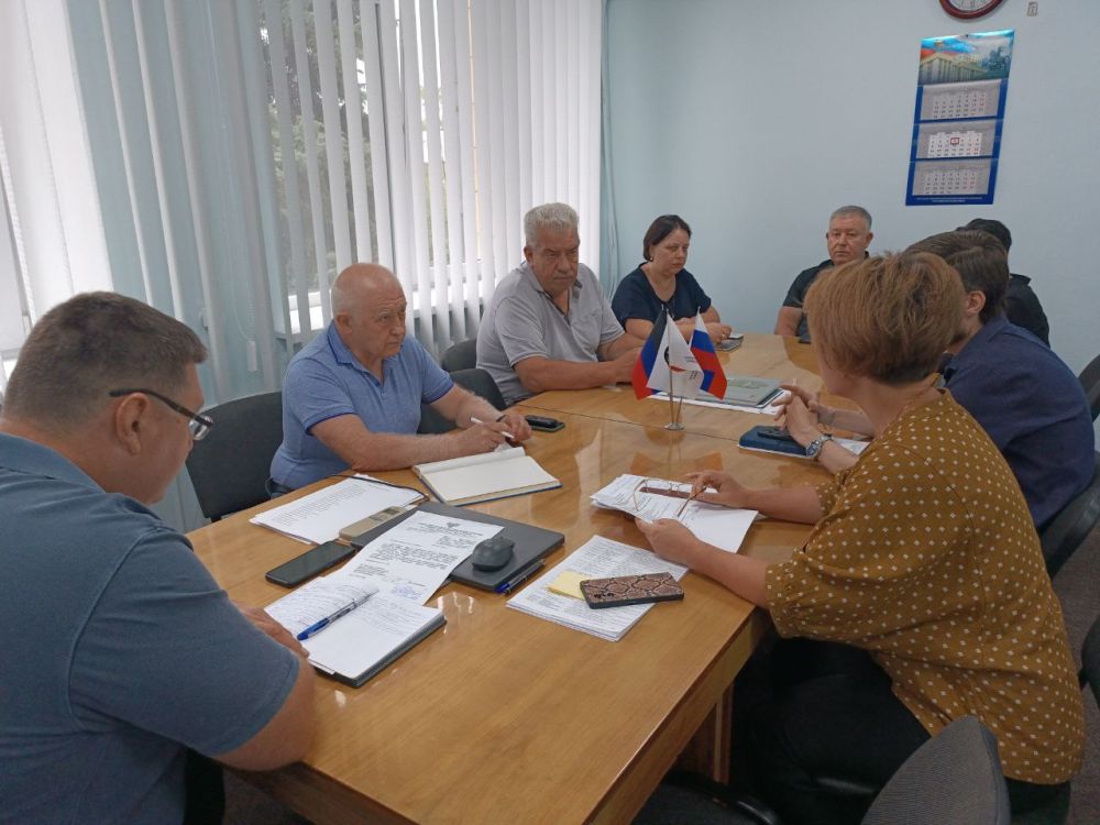 ������� �������: �������, 5 ��������, ������ ����������� ��������� �� ������� �������� � �������� ������������ ����� � ������������� ����������� ������������� ������������� ������