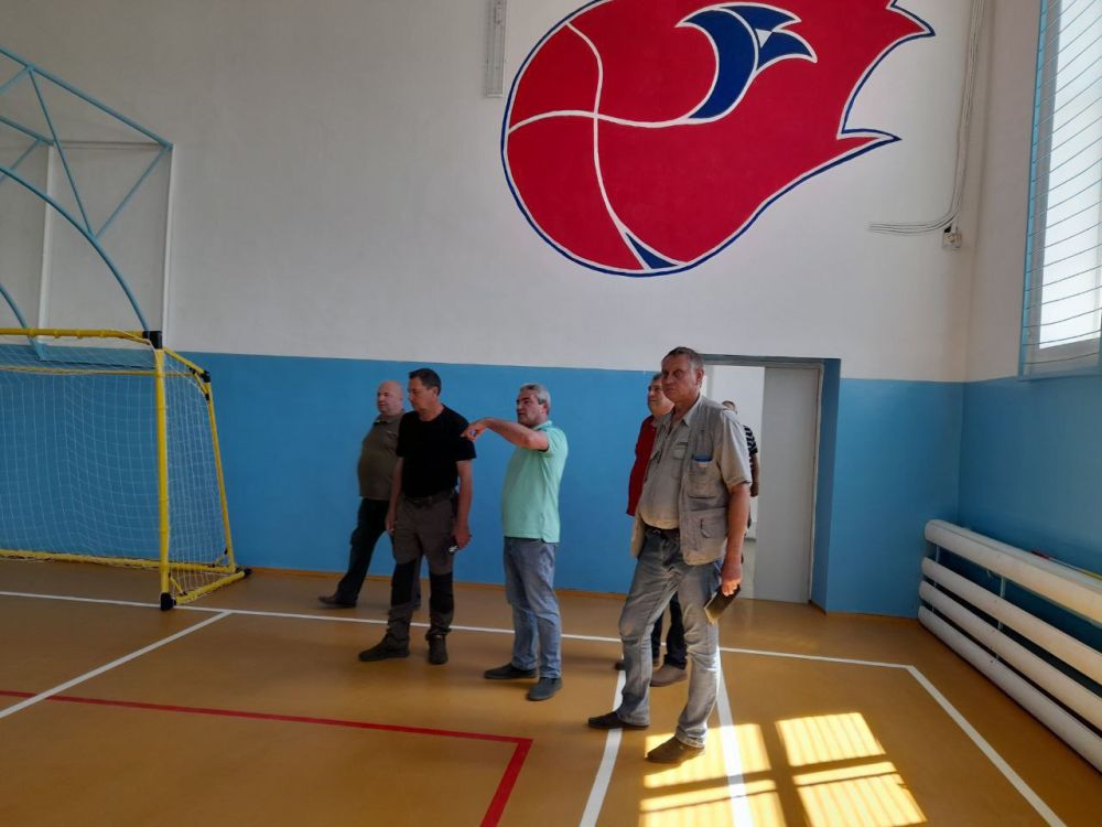 Константин Зинченко: Провел встречу с трудовым коллективом спортивного павильона в пгт