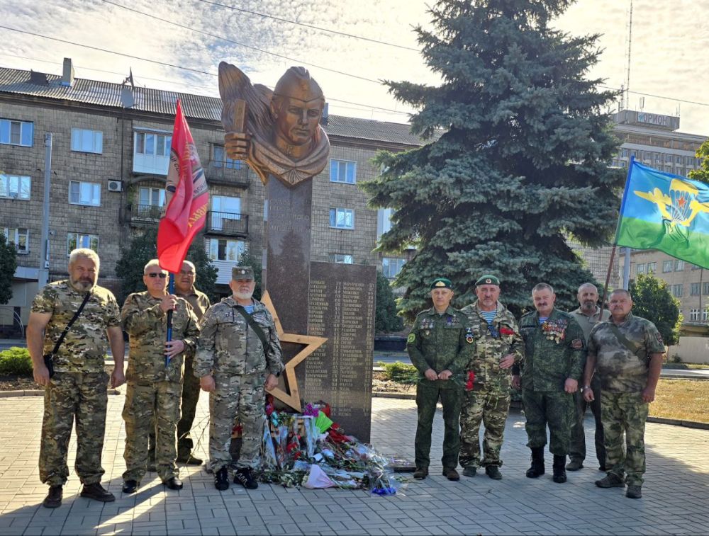 ������� ������: 8 �������� �������� �������� ���������� �������� 81-� ��������� ������������ �������� �� �������-���������� �����������