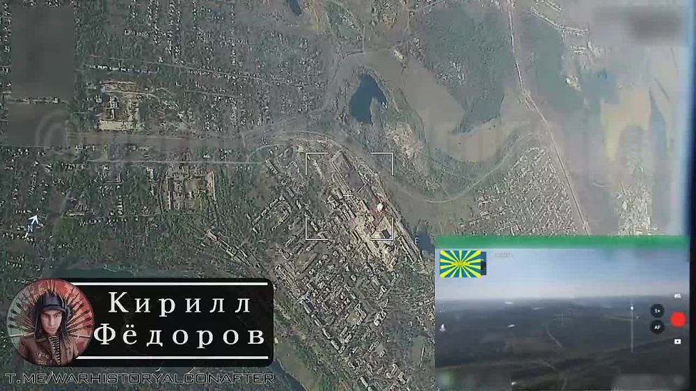 Борис Рожин: Опубликовано видео прилёта по зданию огнеупорного завода в Часов Яре, где, как сообщается, находились ВСУ