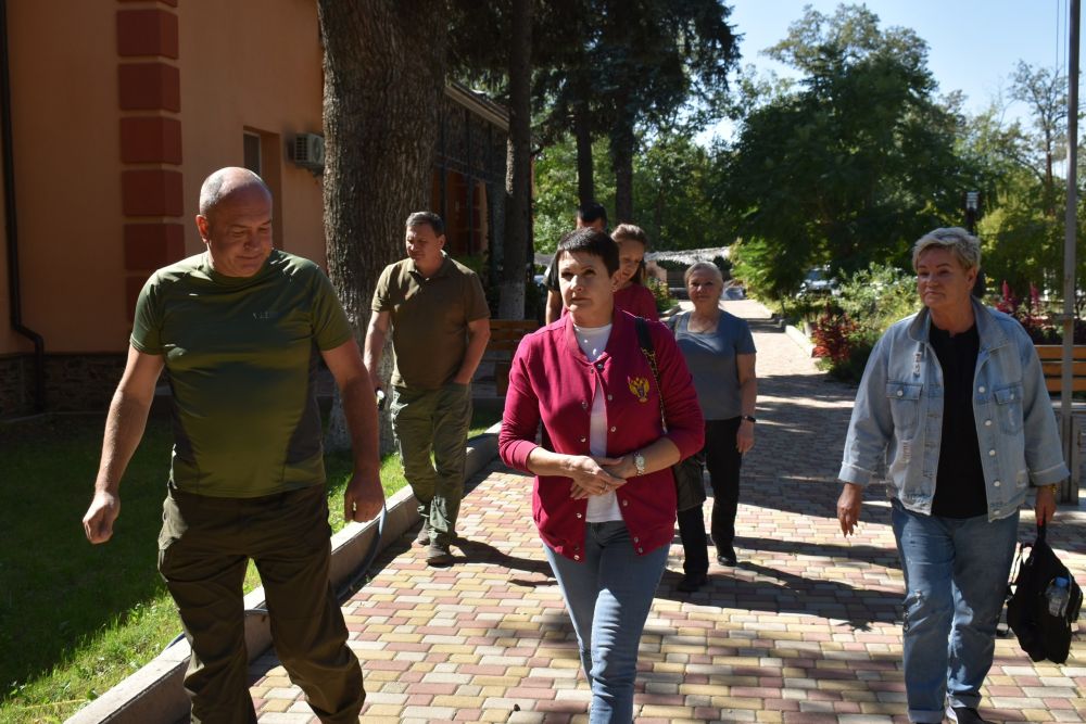 16 сентября заместитель председателя Правительства Амурской области, министр здравоохранения Амурской области Светлана Леонтьева с рабочим визитом посетила Амвросиевский муниципальный округ