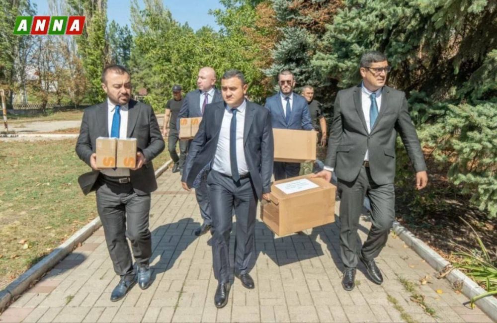 Лидер армянской оппозиции с делегацией впервые приехали в ДНР