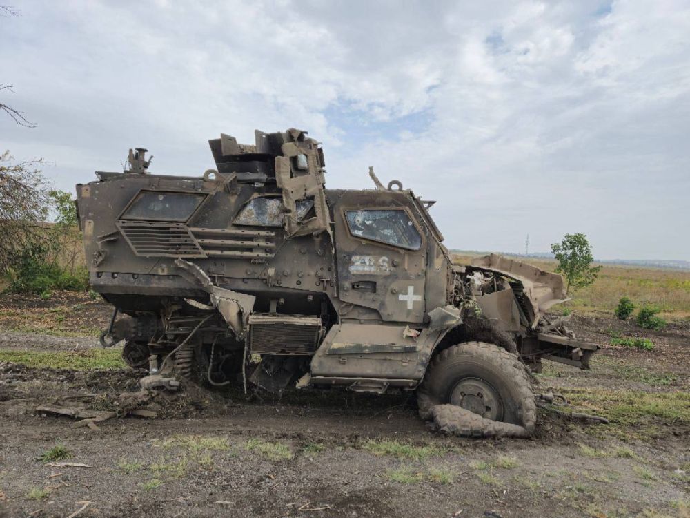 �������� � ��������� ��������������� International M1124 MaxxPro ��� �� �������� �����������