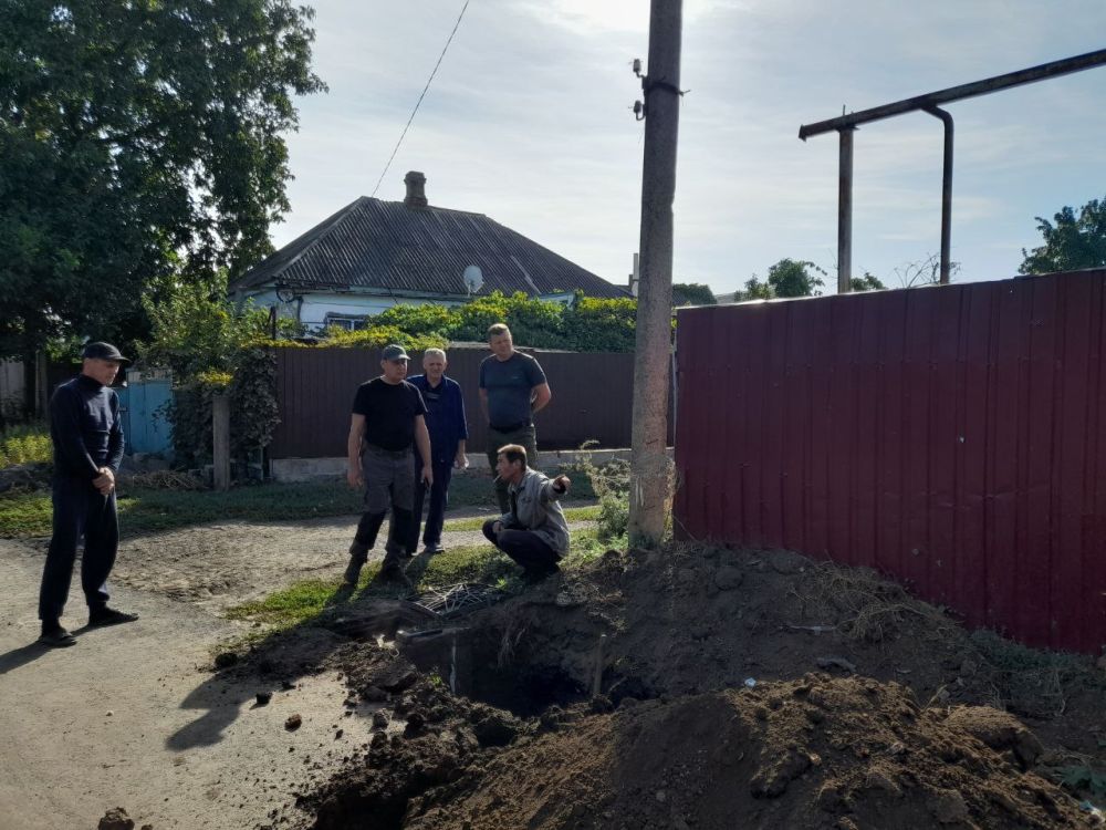 Константин Зинченко: По поручению Главы ДНР Дениса Пушилина выехал по обращению жителей для решения проблемы с водоснабжением