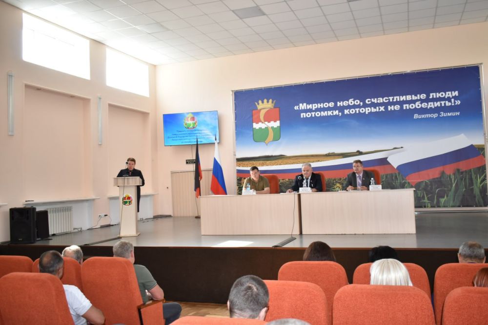 Игорь Лызов: Принял участие в 34-м заседании Амвросиевского муниципального совета ДНР I созыва