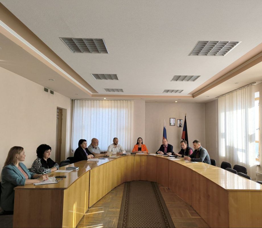 ������� ���������: �������, 2 �������, ������� ����������� ���������� ���������