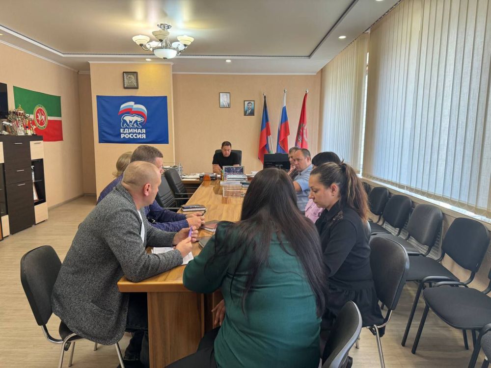 Константин Зинченко: Провел совещание по вопросу восстановления индивидуальных жилых строений, пострадавших в результате боевых действий